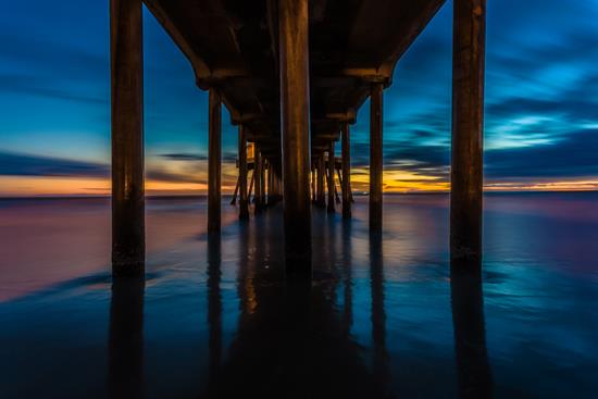 Sob o Pier de Huntington – Califórnia - ©2012 Ale Rodrigues